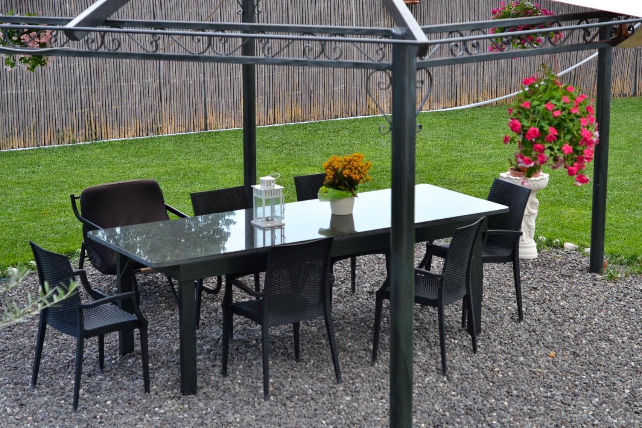 Pompei Gryllus Bed & Breakfast ภายนอก รูปภาพ
